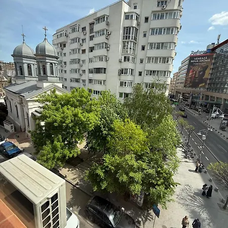 Studio- Romanianathenaeum& Royalpalace Apartment *